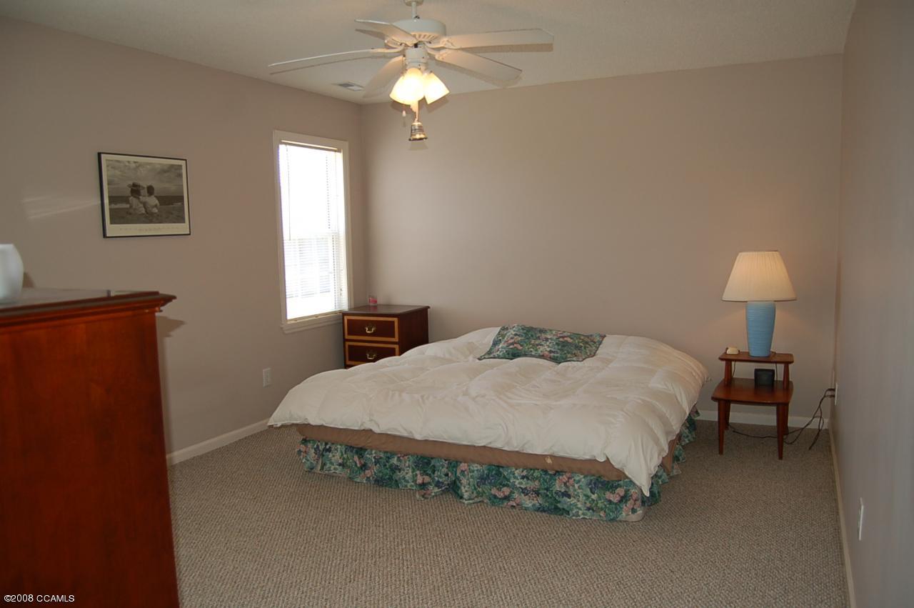161 Hadnot Farm Road Cape Carteret, NC 28584 - Photo 6 of 11 Living Room