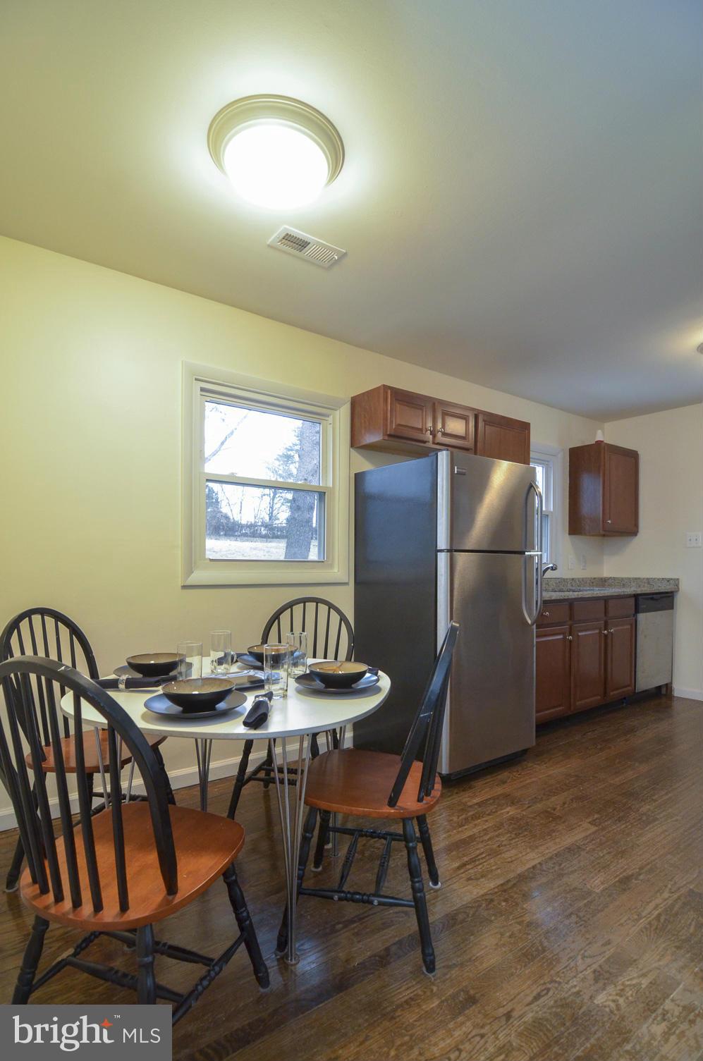 14315 Fullerton Road Woodbridge, VA 22193 - Photo 11 of 20 Kitchen