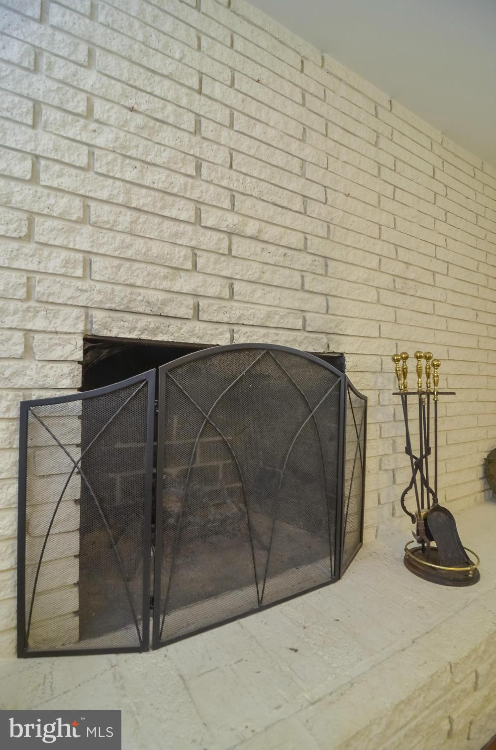 14315 Fullerton Road Woodbridge, VA 22193 - Photo 7 of 20 Interior (General)