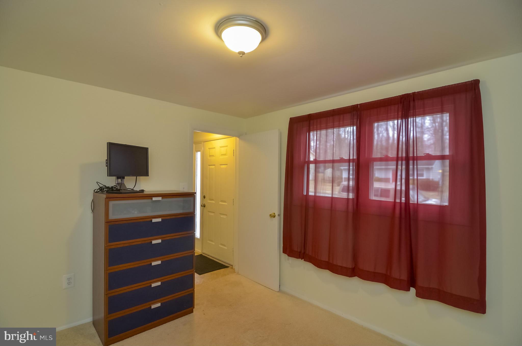 14315 Fullerton Road Woodbridge, VA 22193 - Photo 9 of 20 Bedroom