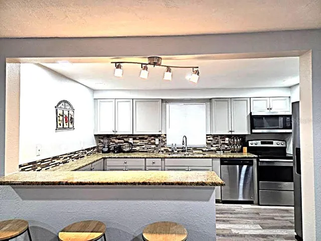 $450,000 | 6886 49th Avenue North, St. Petersburg, FL 33709