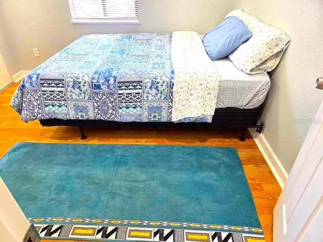 $450,000 | 6886 49th Avenue North, St. Petersburg, FL 33709