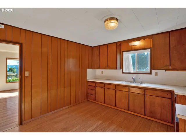 $395,000 | 4817 Laguna Avenue, Westlake, OR 97493