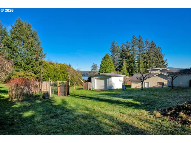 $395,000 | 4817 Laguna Avenue, Westlake, OR 97493