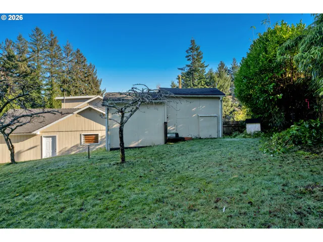 $395,000 | 4817 Laguna Avenue, Westlake, OR 97493