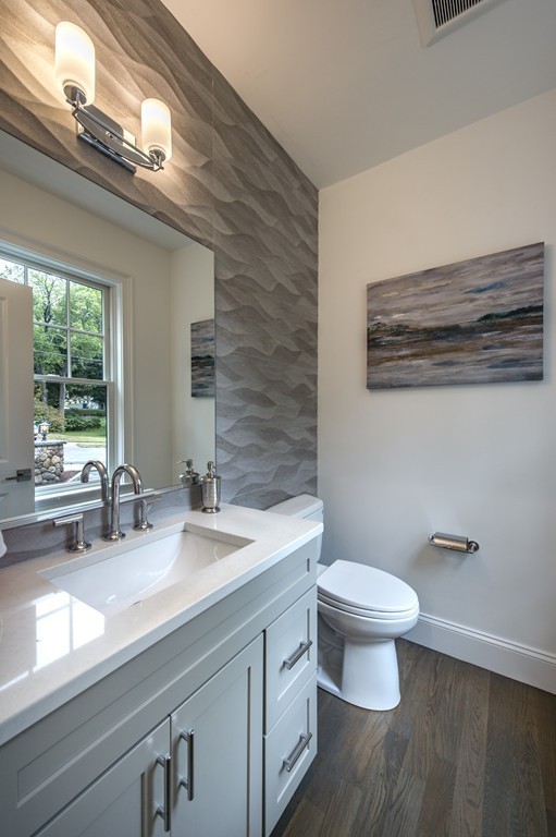 24 Botsford Road Newton, MA 02467 - Photo 11 of 27