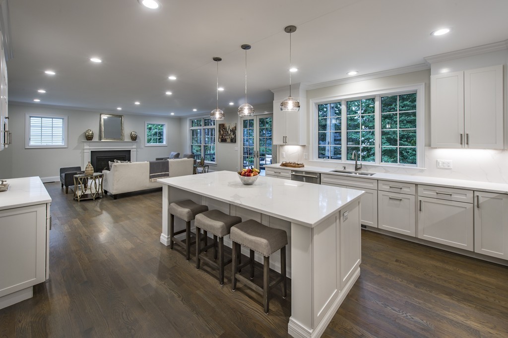 24 Botsford Road Newton, MA 02467 - Photo 4 of 27