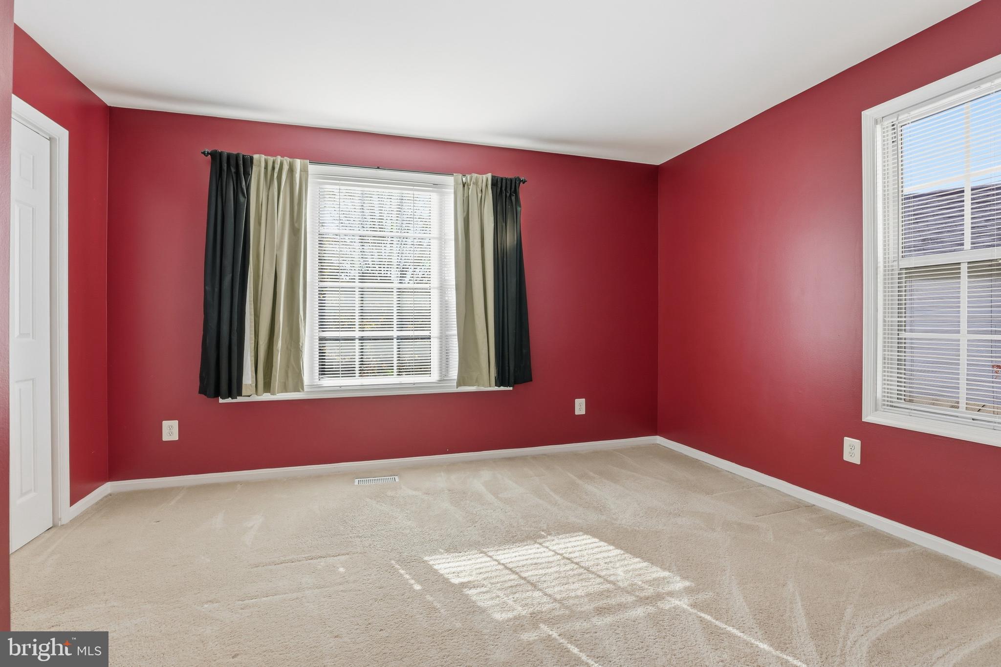 8341 Marketree Circle Montgomery Village, MD 20886 - Photo 27 of 43 a view of a living room with windows