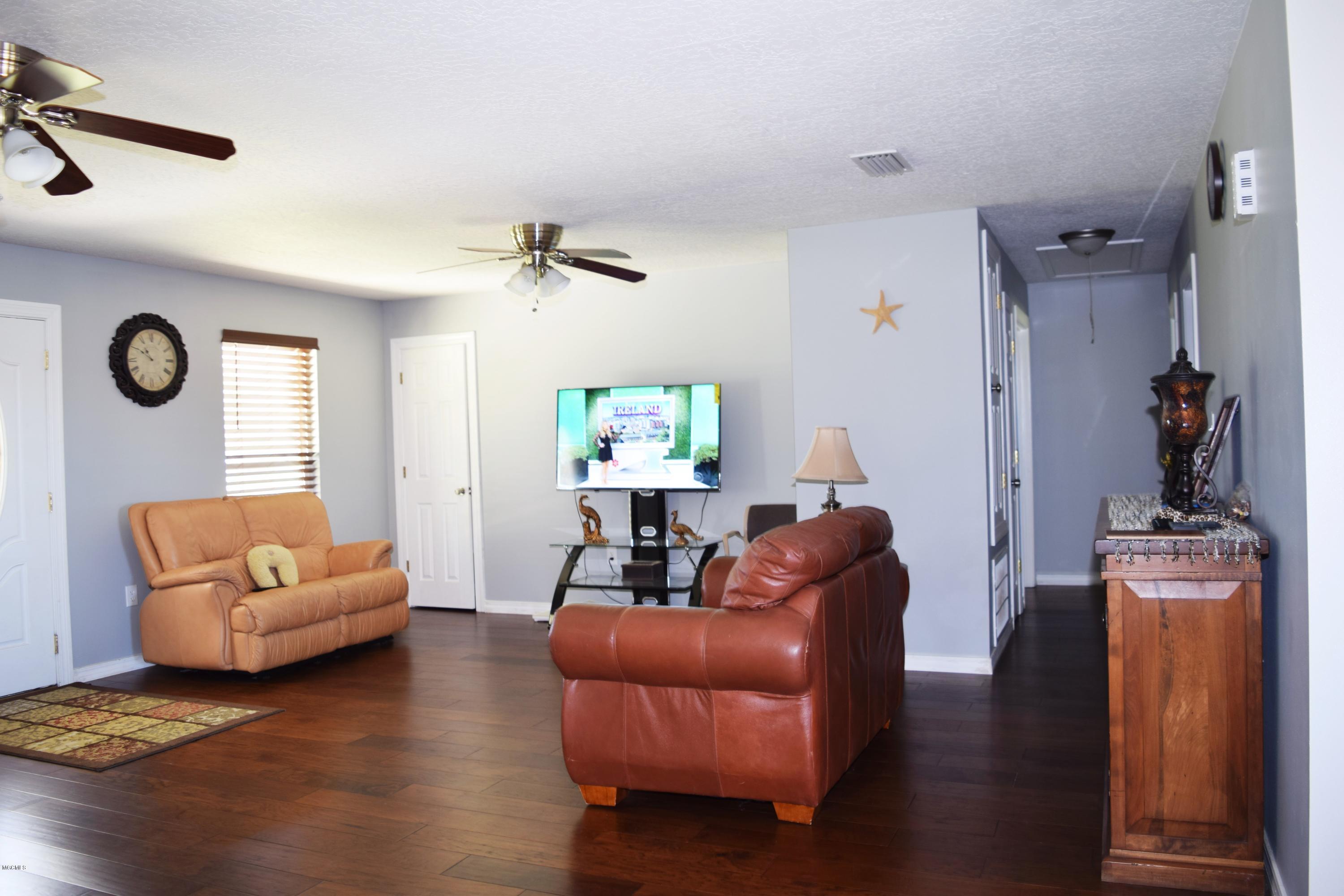 291 Spooner Road Lucedale, MS 39452 - Photo 12 of 54 DSC_0822