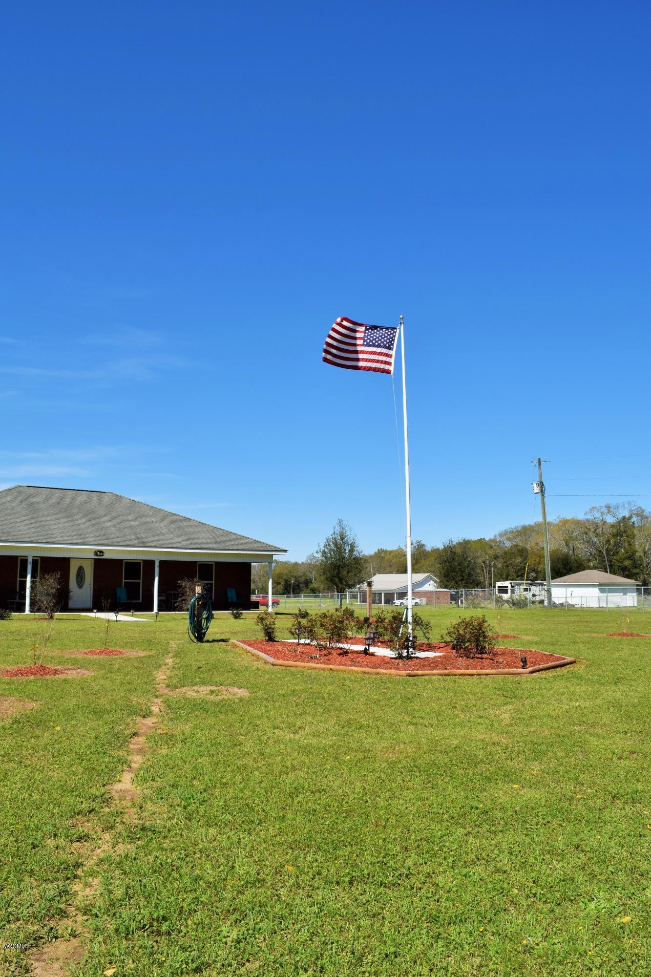 291 Spooner Road Lucedale, MS 39452 - Photo 41 of 54 DSC_0897