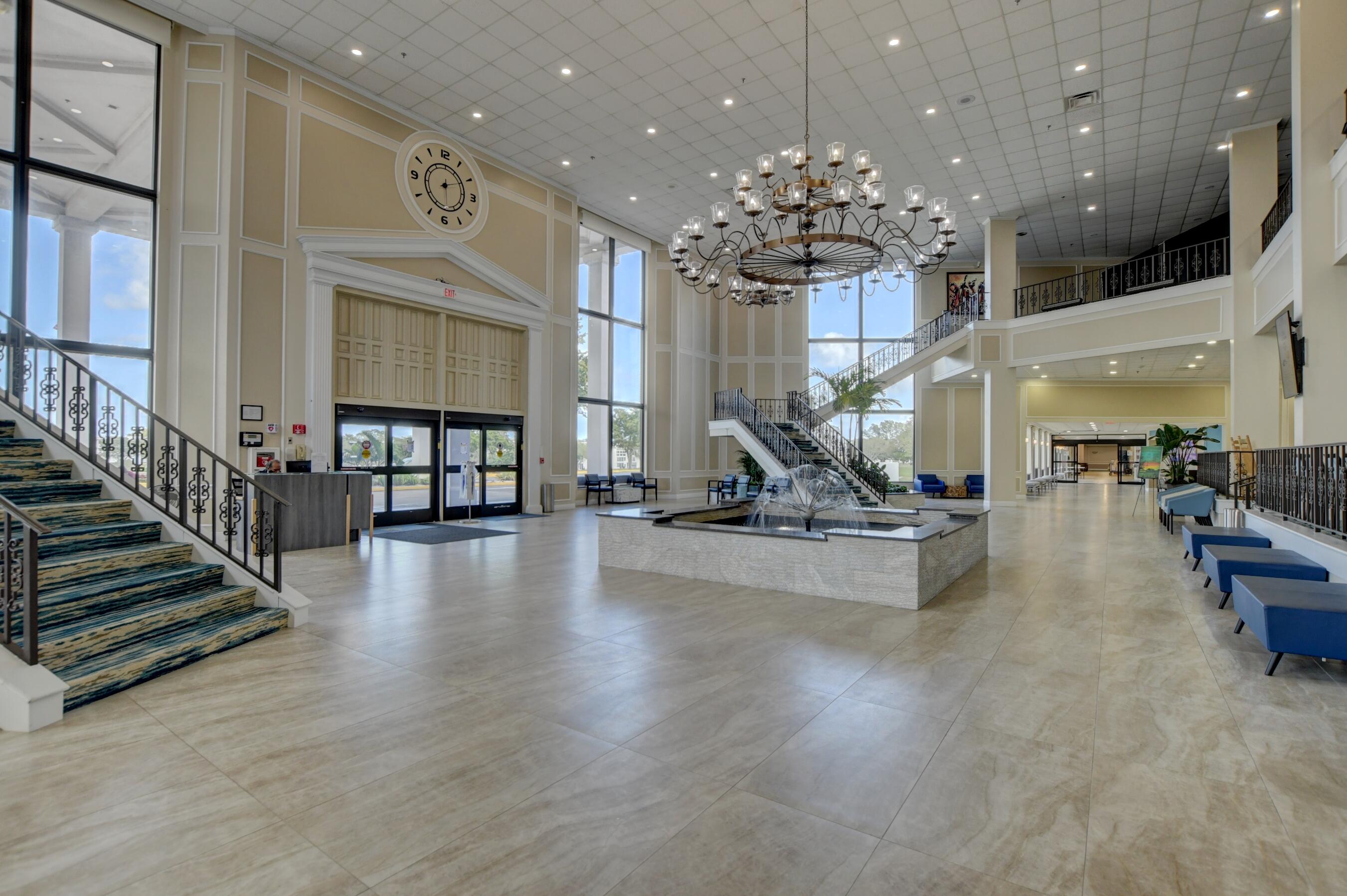383 Markham R Deerfield Beach, FL 33442 - Photo 17 of 18 INSIDE CLUBHOUSE #2