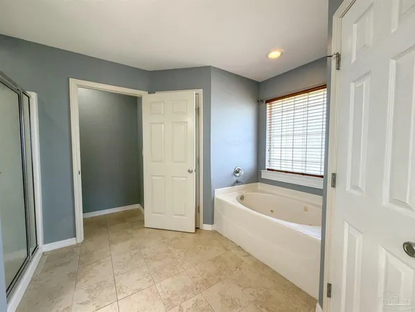 $2,500 | 3977 High Bridge Drive, Pace, FL 32571