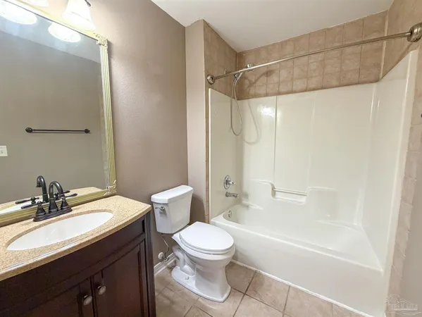 $2,500 | 3977 High Bridge Drive, Pace, FL 32571