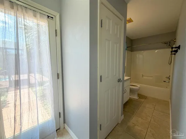 $2,500 | 3977 High Bridge Drive, Pace, FL 32571