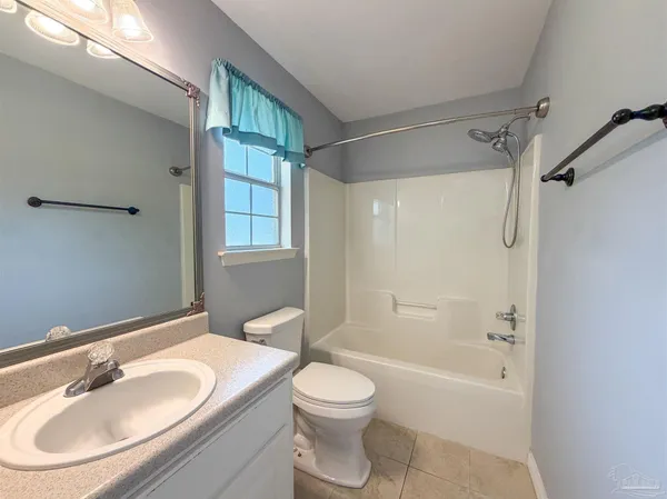 $2,500 | 3977 High Bridge Drive, Pace, FL 32571