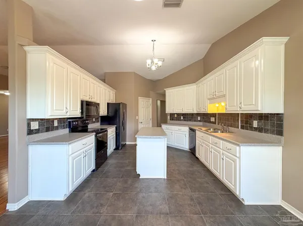 $2,500 | 3977 High Bridge Drive, Pace, FL 32571