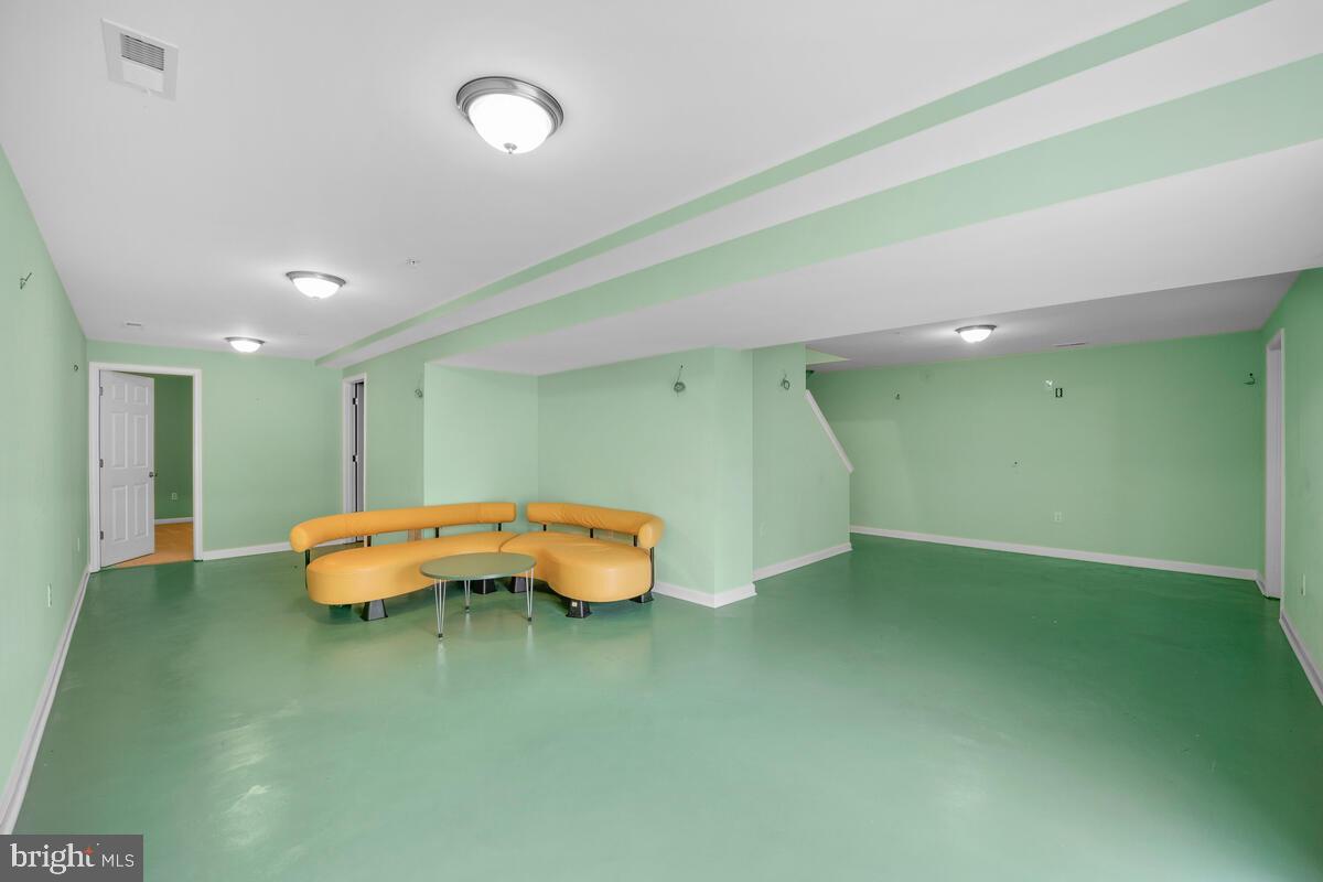 12105 North Keys Road Brandywine, MD 20613 - Photo 35 of 51