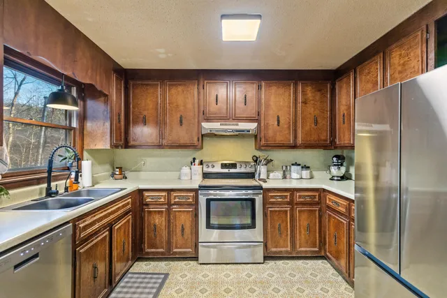 $274,000 | 273 Apache Trail, Chatsworth, GA 30705