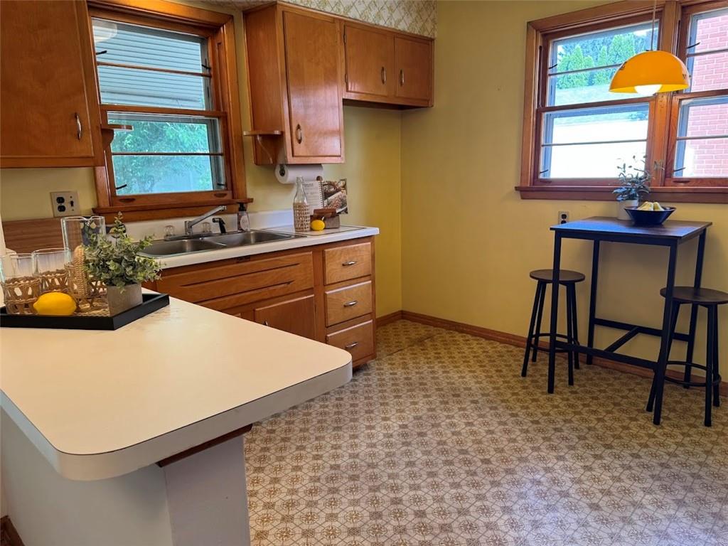 3108 Rudolph Avenue Erie, PA 16508 - Photo 12 of 32 Gallery Image 12