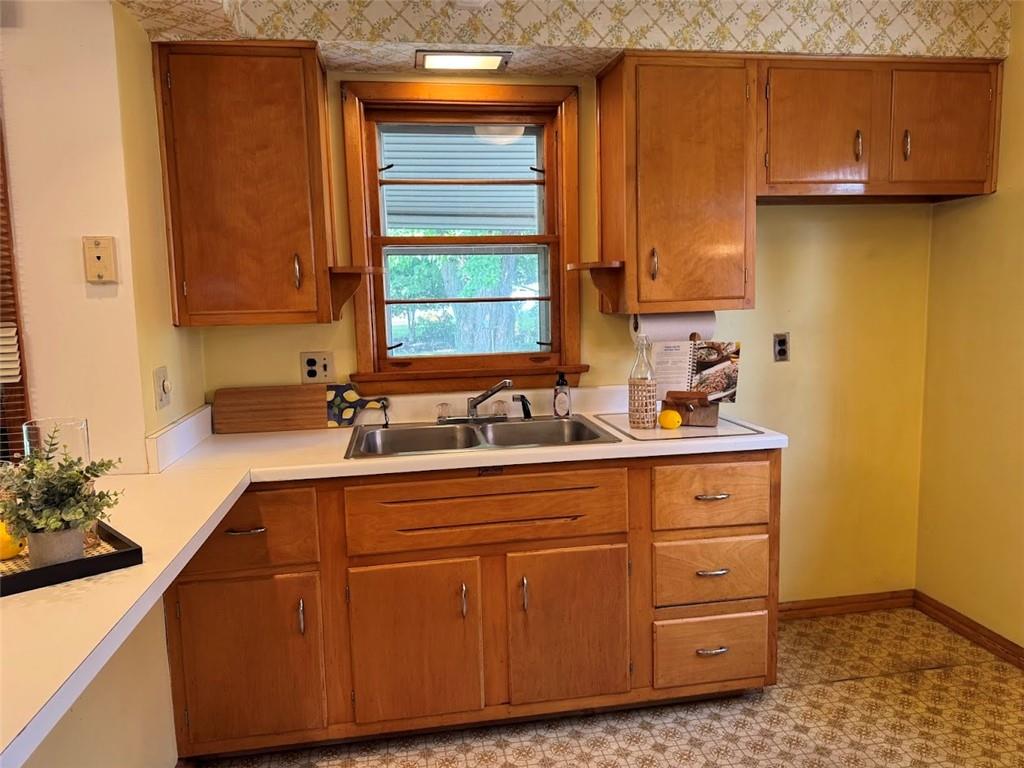 3108 Rudolph Avenue Erie, PA 16508 - Photo 15 of 32 Gallery Image 15