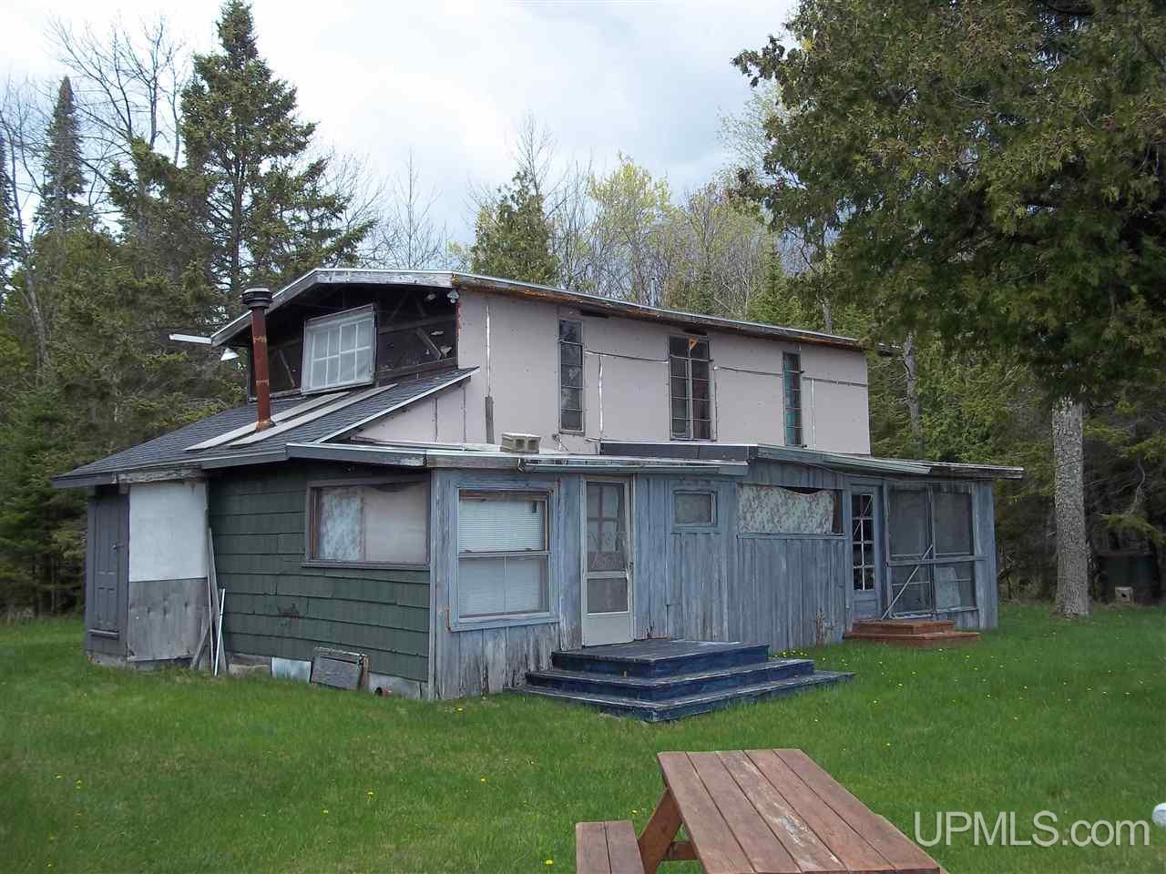 2530 Co Rd 511 Y 5 Rapid River, MI 49878 - Photo 1 of 10