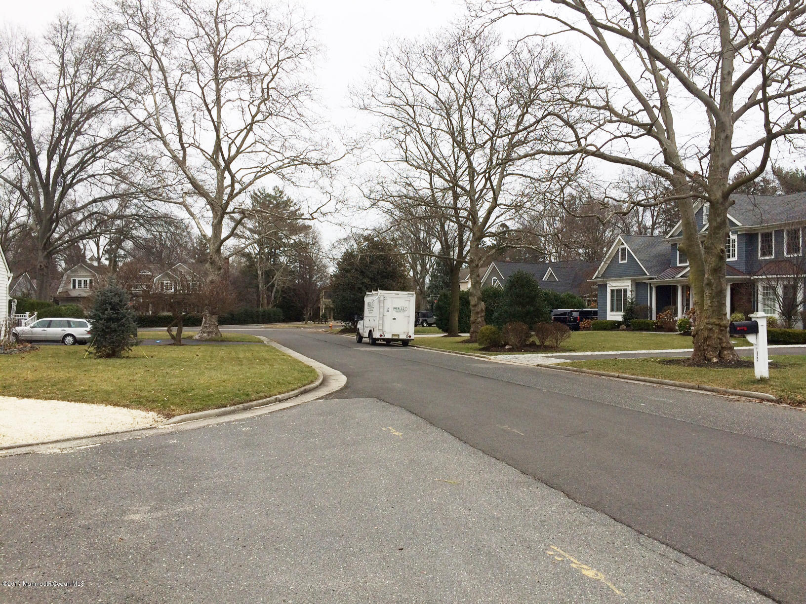 12 Robin Road Rumson, NJ 07760 - Photo 6 of 6 IMG_0558(2)