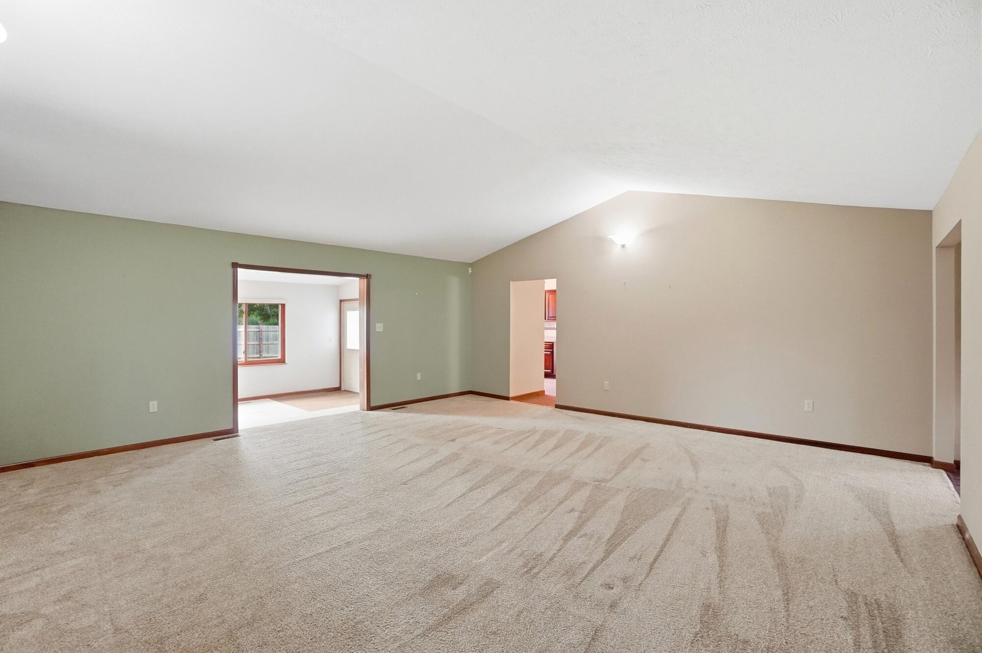 1700 West Sparrow Road Springfield, OH 45502 - Photo 29 of 62 149