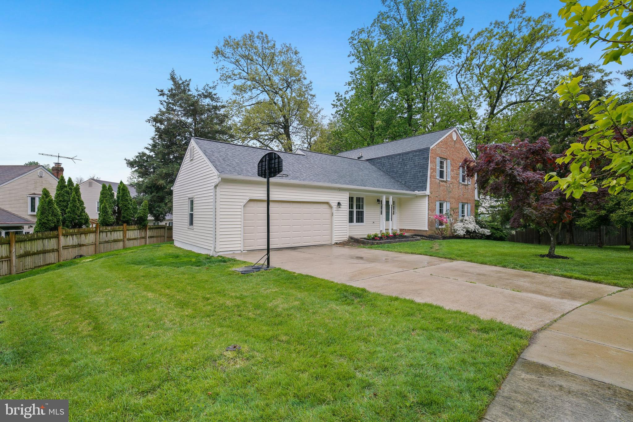 4 Rippling Brook Court Silver Spring, MD 20906 - Photo 2 of 74 Gallery Image 2