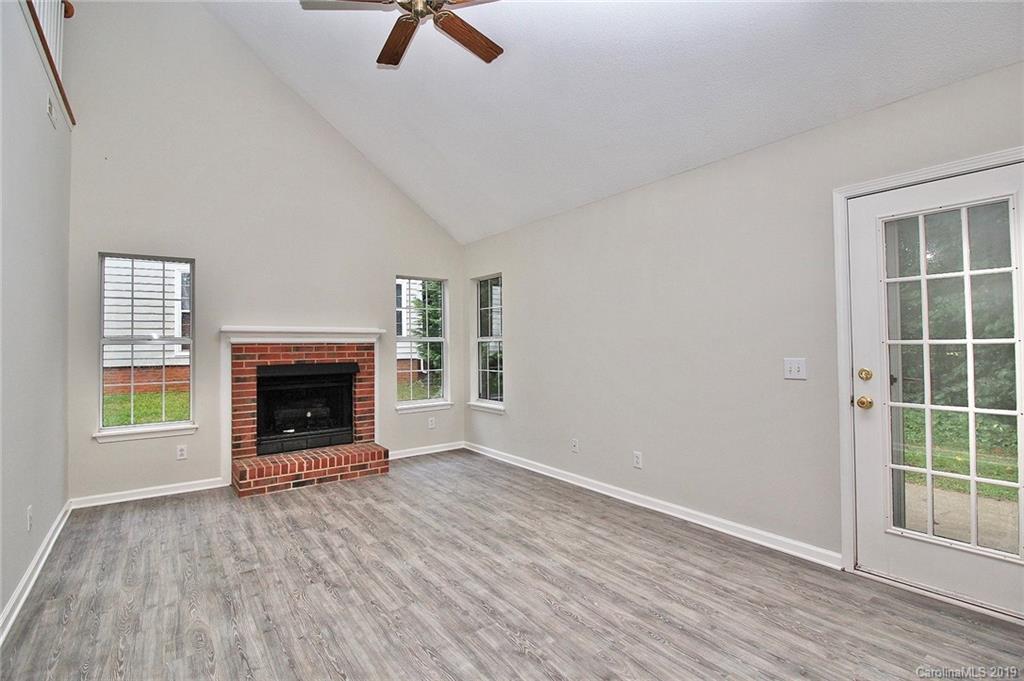 7031 Reedy Creek Road Charlotte, NC 28215 - Photo 16 of 35