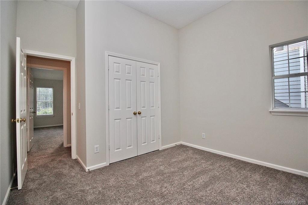 7031 Reedy Creek Road Charlotte, NC 28215 - Photo 26 of 35