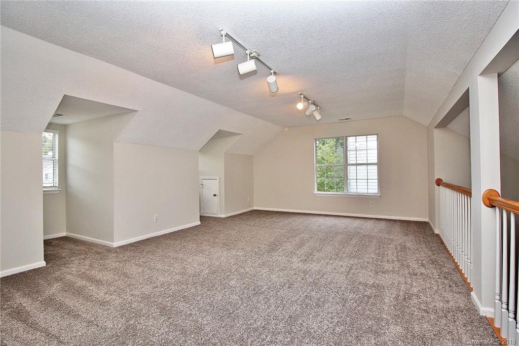 7031 Reedy Creek Road Charlotte, NC 28215 - Photo 27 of 35