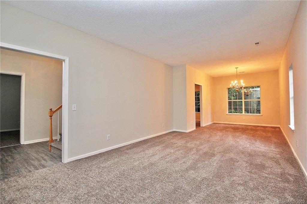 7031 Reedy Creek Road Charlotte, NC 28215 - Photo 7 of 35
