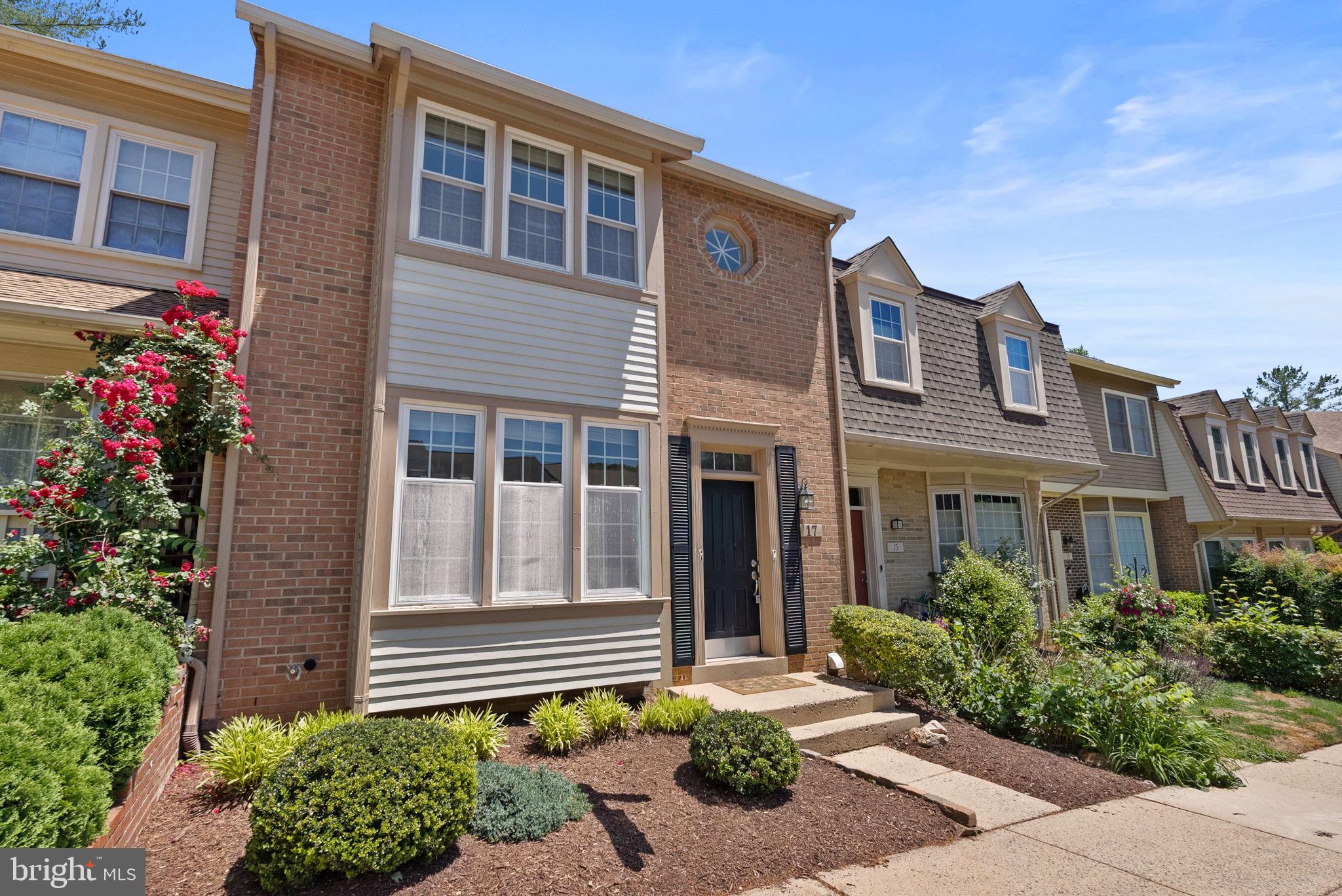 17 Hickory Hill Court Silver Spring, MD 20906 - Photo 4 of 32