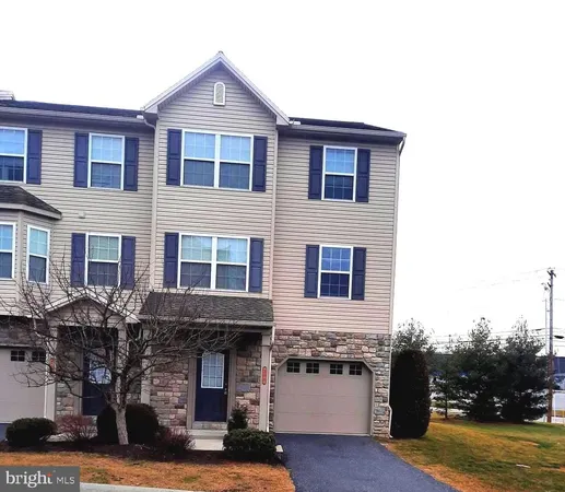 $2,195 | 201 Antilles Court, Mechanicsburg, PA 17050