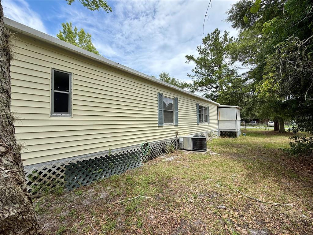 24138 Panther Road Astor, FL 32102 - Photo 30 of 34