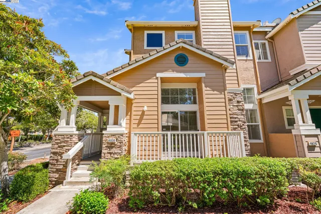 $1,099,000 | 4630 Central Parkway, Dublin, CA 94568