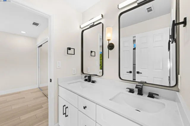 $1,099,000 | 4630 Central Parkway, Dublin, CA 94568