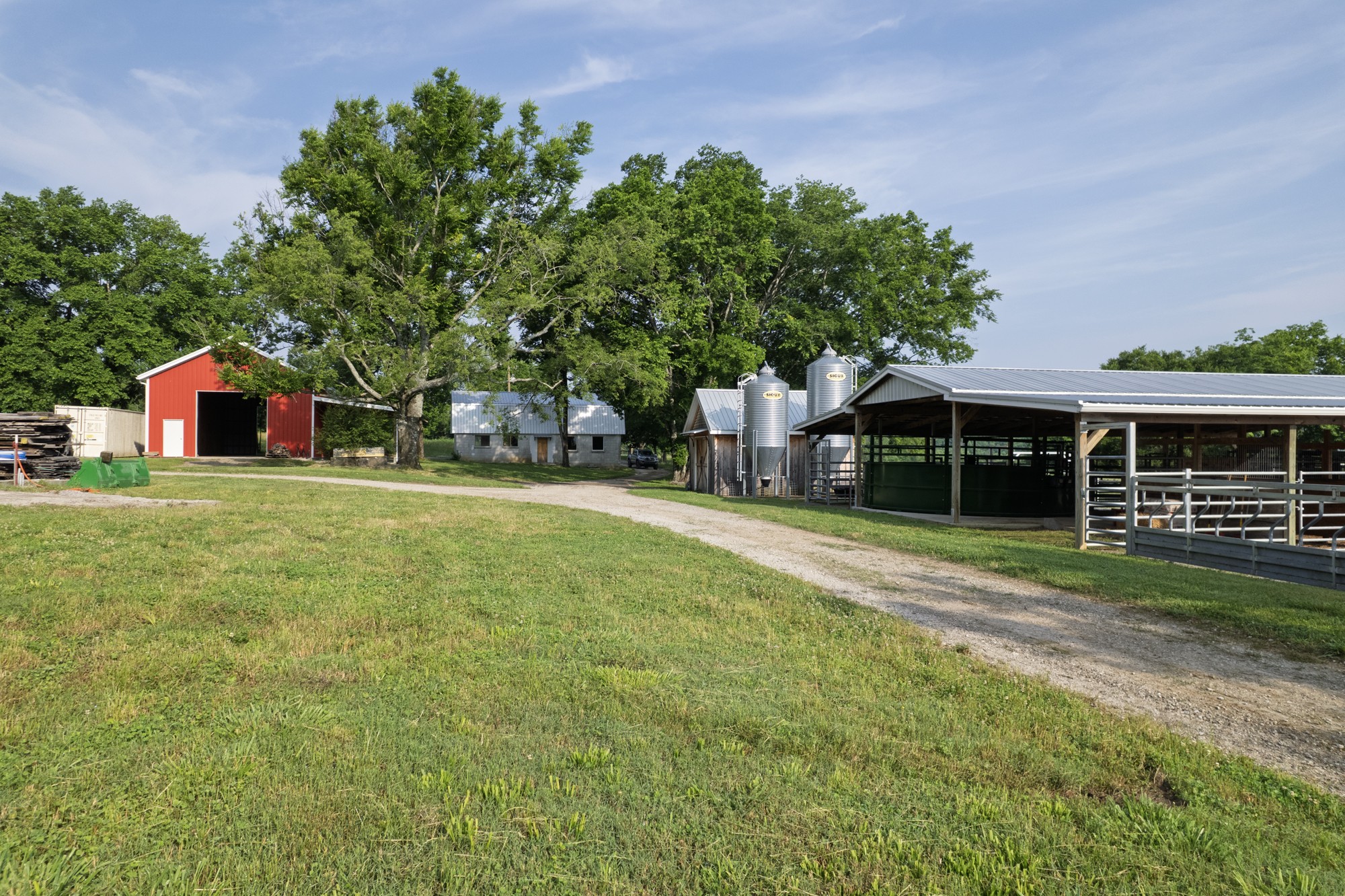 6180 Southeast Tater Peeler Road Lebanon, TN 37090 - Photo 31 of 41 a view of a house with a yard
