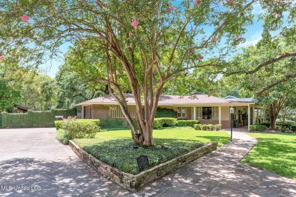 $895,000 | 3 Bingaman Lane, Natchez, MS 39120