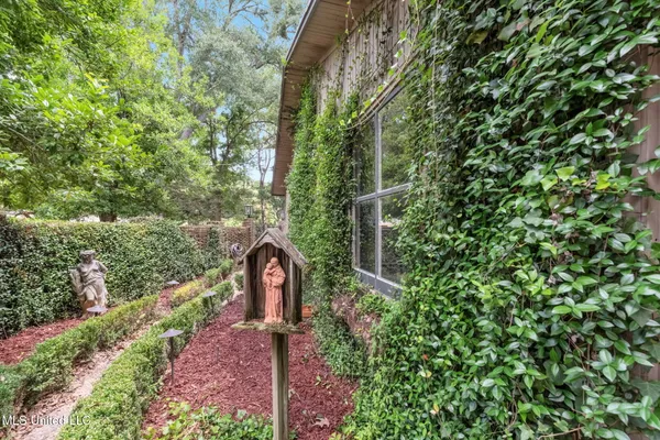 $895,000 | 3 Bingaman Lane, Natchez, MS 39120