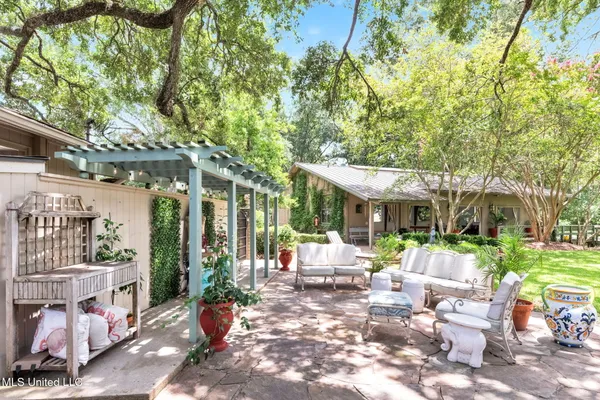 $895,000 | 3 Bingaman Lane, Natchez, MS 39120