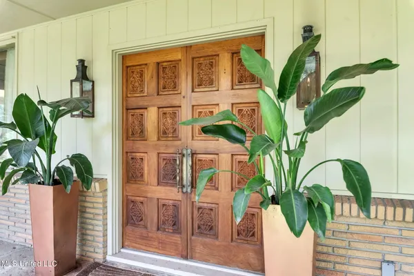 $895,000 | 3 Bingaman Lane, Natchez, MS 39120