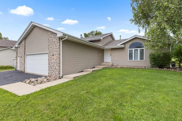 $299,900 | 3838 Golden Prairie Avenue, Rockford, IL 61109