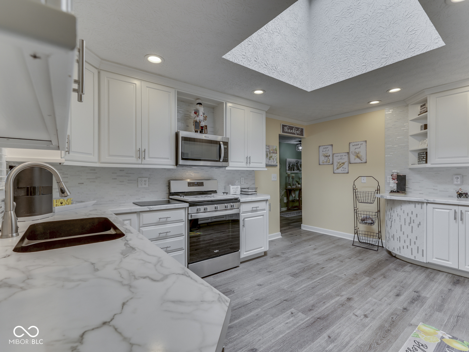784 South Restin Road Greenwood, IN 46142 - Photo 21 of 46 Gallery Image 21