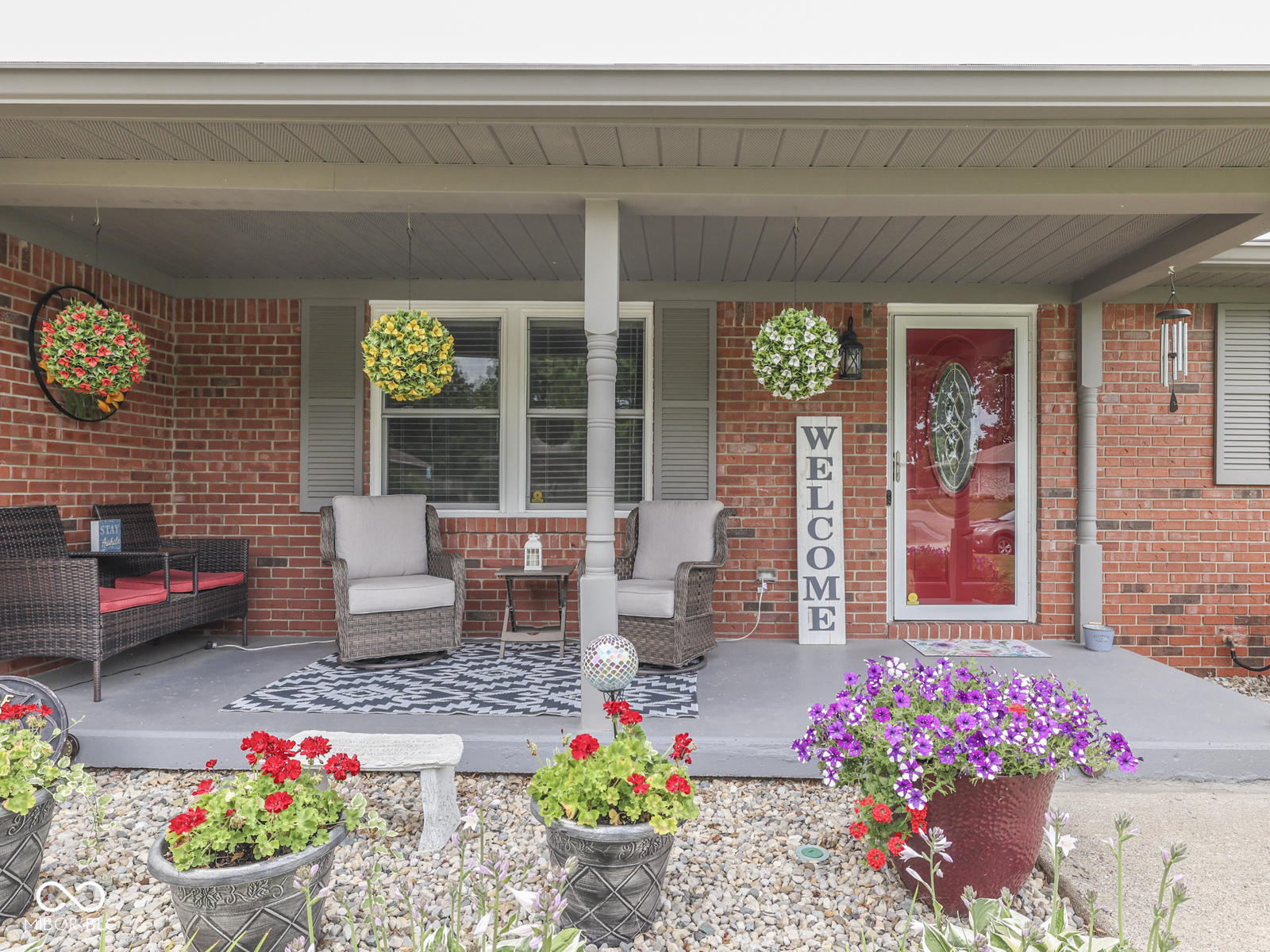 784 South Restin Road Greenwood, IN 46142 - Photo 4 of 46 Gallery Image 4