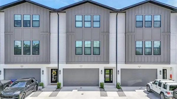 $5,895 | 4324 West Gray Street, Unit 2, Tampa, FL 33609