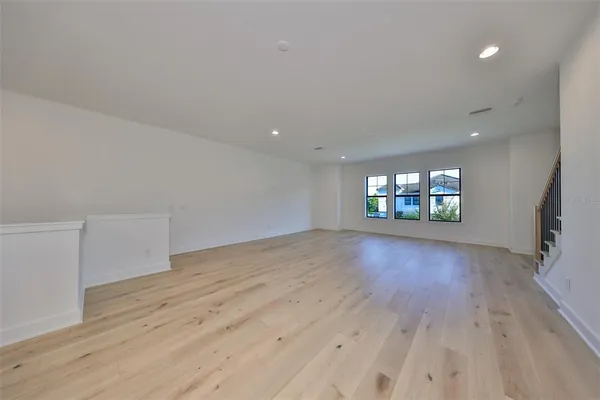 $5,895 | 4324 West Gray Street, Unit 2, Tampa, FL 33609