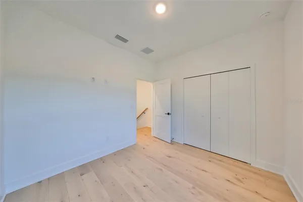 $5,895 | 4324 West Gray Street, Unit 2, Tampa, FL 33609