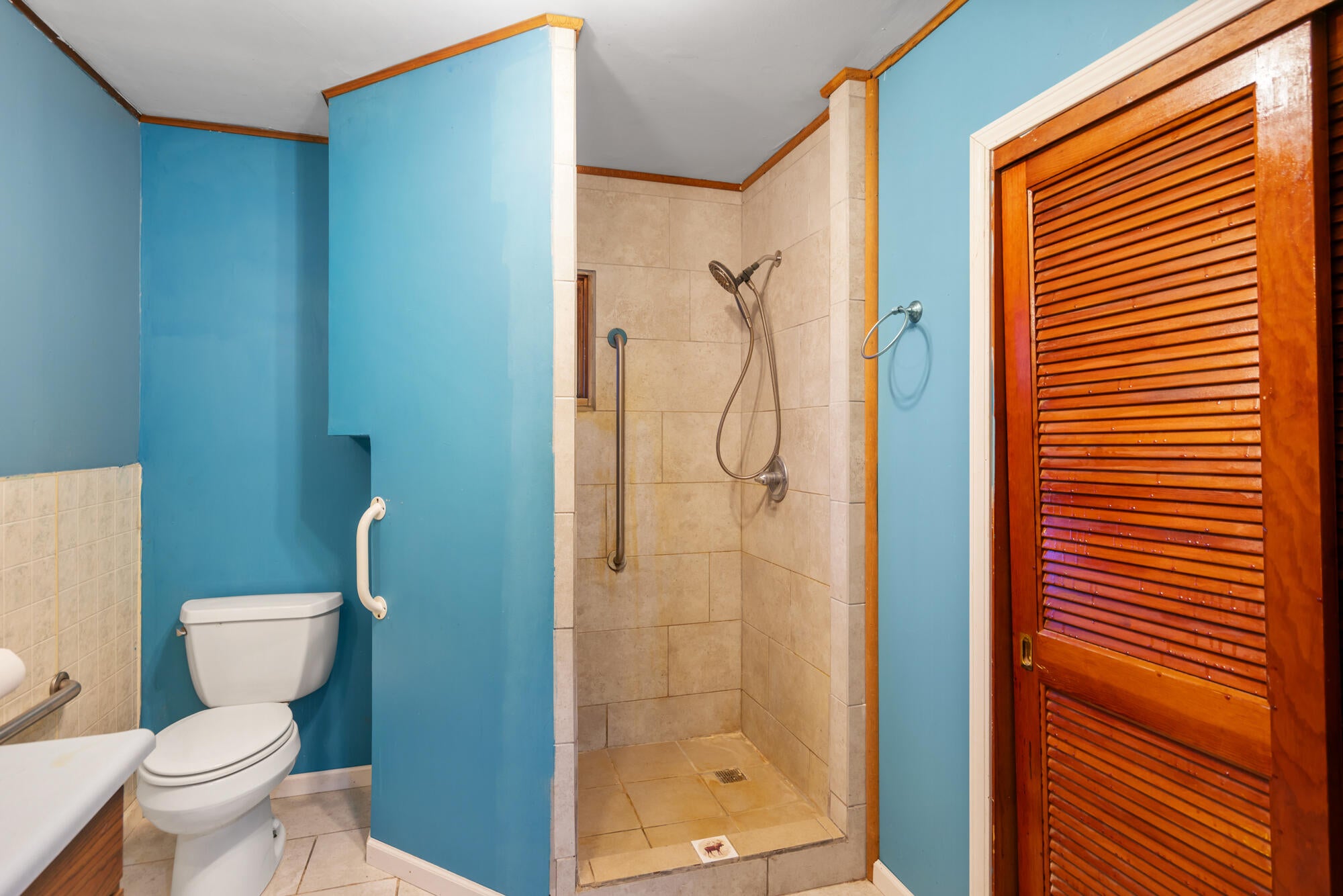 13341 Restawhile Road Cheboygan, MI 49721 - Photo 18 of 28 bathroom