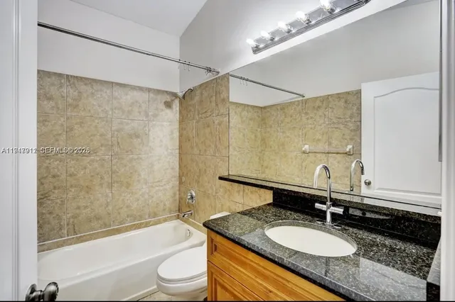 $2,600 | 4728 Clemens Street, Unit 4728, Lake Worth, FL 33463